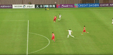 谈球吧体育官网入口半场-十人U20吉尔吉斯斯坦0-2卡塔尔U20 贾姆希德一条龙塔哈破门