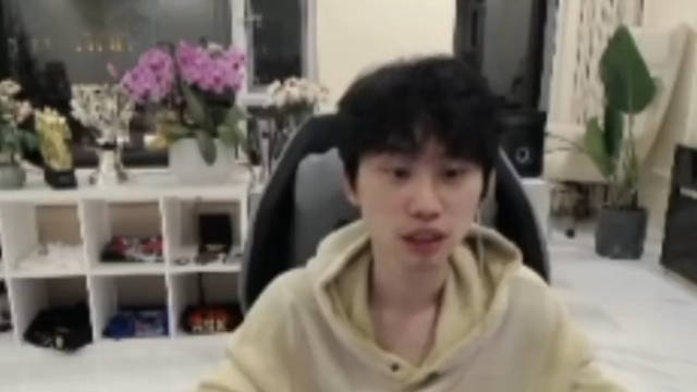 谈球吧体育官网入口Doinb谈FPX转投瓦的原因：我的问题 当年不是十六强 也不会这样子