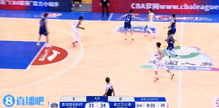 谈球吧体育官网入口掀起反扑！卡尔顿接孙铭徽背后妙传迎着杨瀚森双手暴扣打停青岛