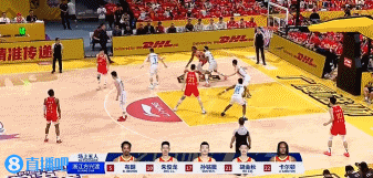 谈球吧(中国)官方网站带队反超比分！胡金秋首节0出手 次节展示各种进攻技巧4投全中！